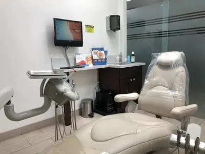 Salud Dental Group
