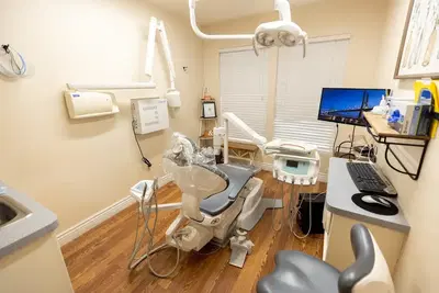McCullough Dental
