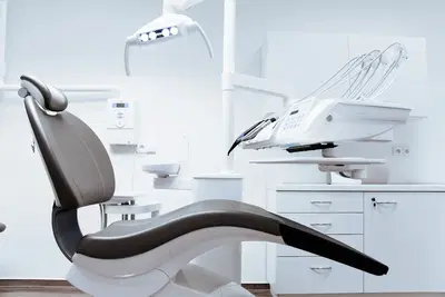 Honolulu Dental Clinic (Honolulu Shika Iin)