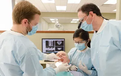 University of Illinois at Chicago College of Dentistry