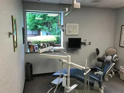 Redwood Dental Livonia