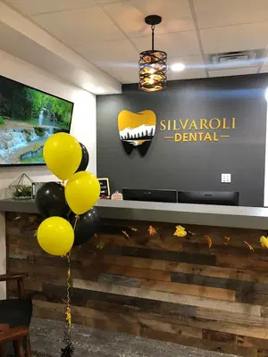 Silvaroli Dental
