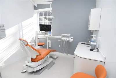 Modern Dental Care of Queens