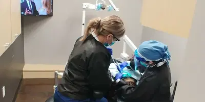 7 to 7 Dental & Orthodontics