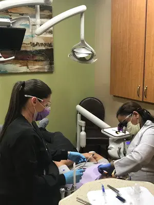 Ideal Smiles Dentistry